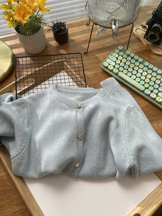 Amour Heart-Button Cardigan – Soft Knit