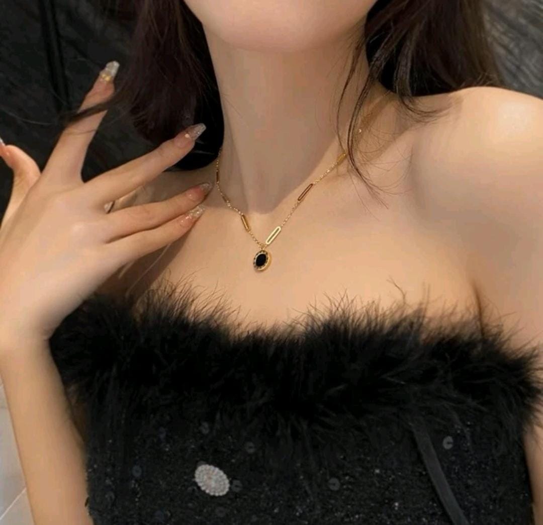 Luna Duo Necklace – Double-Sided Elegance
