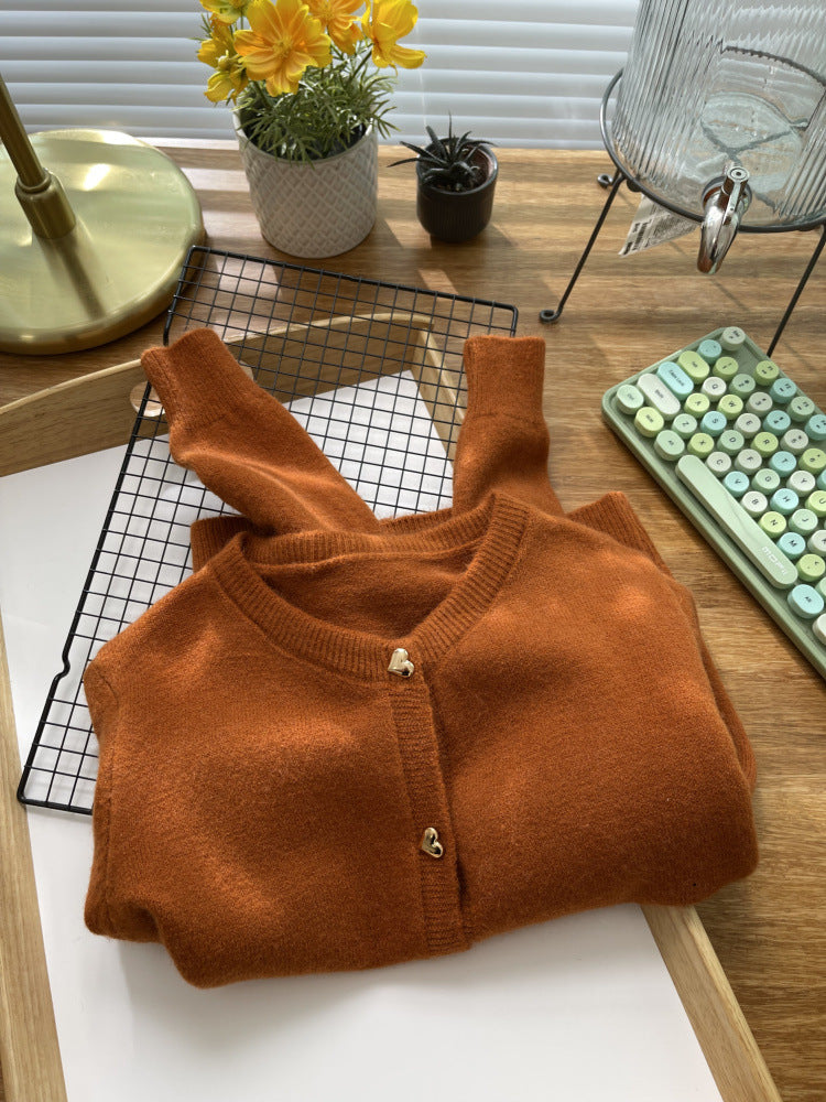 Amour Heart-Button Cardigan – Soft Knit