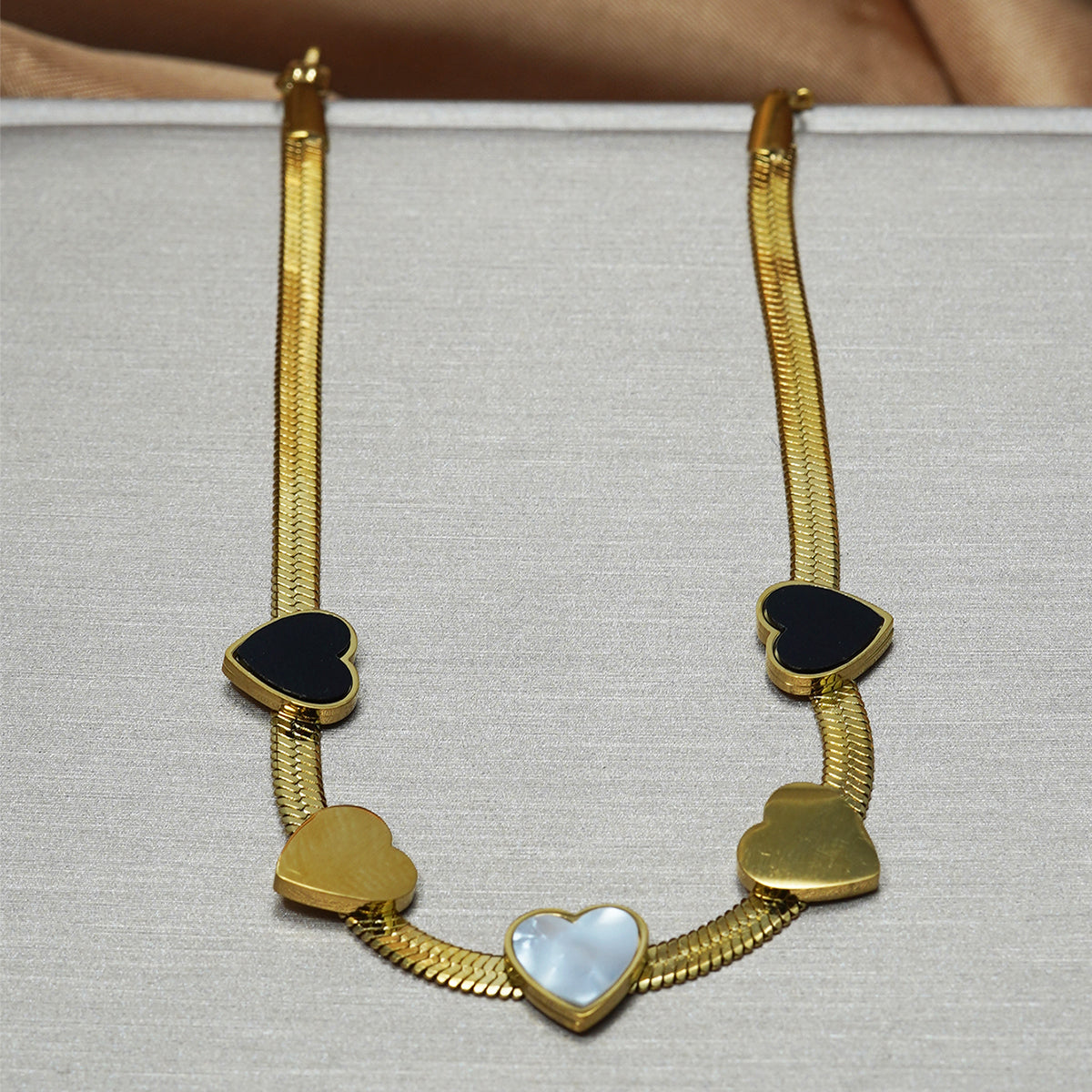 Midas Luxe – 18K Gold Plated Heart Jewelry Set