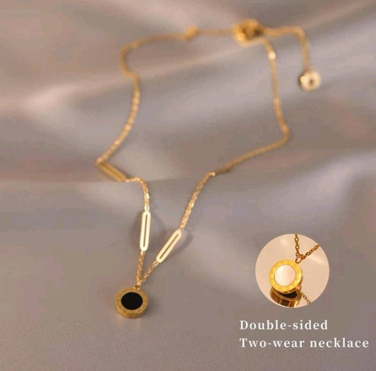 Luna Duo Necklace – Double-Sided Elegance